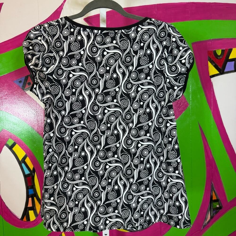 Relativity, Chic Black And White Patterned Blouse… - image 6